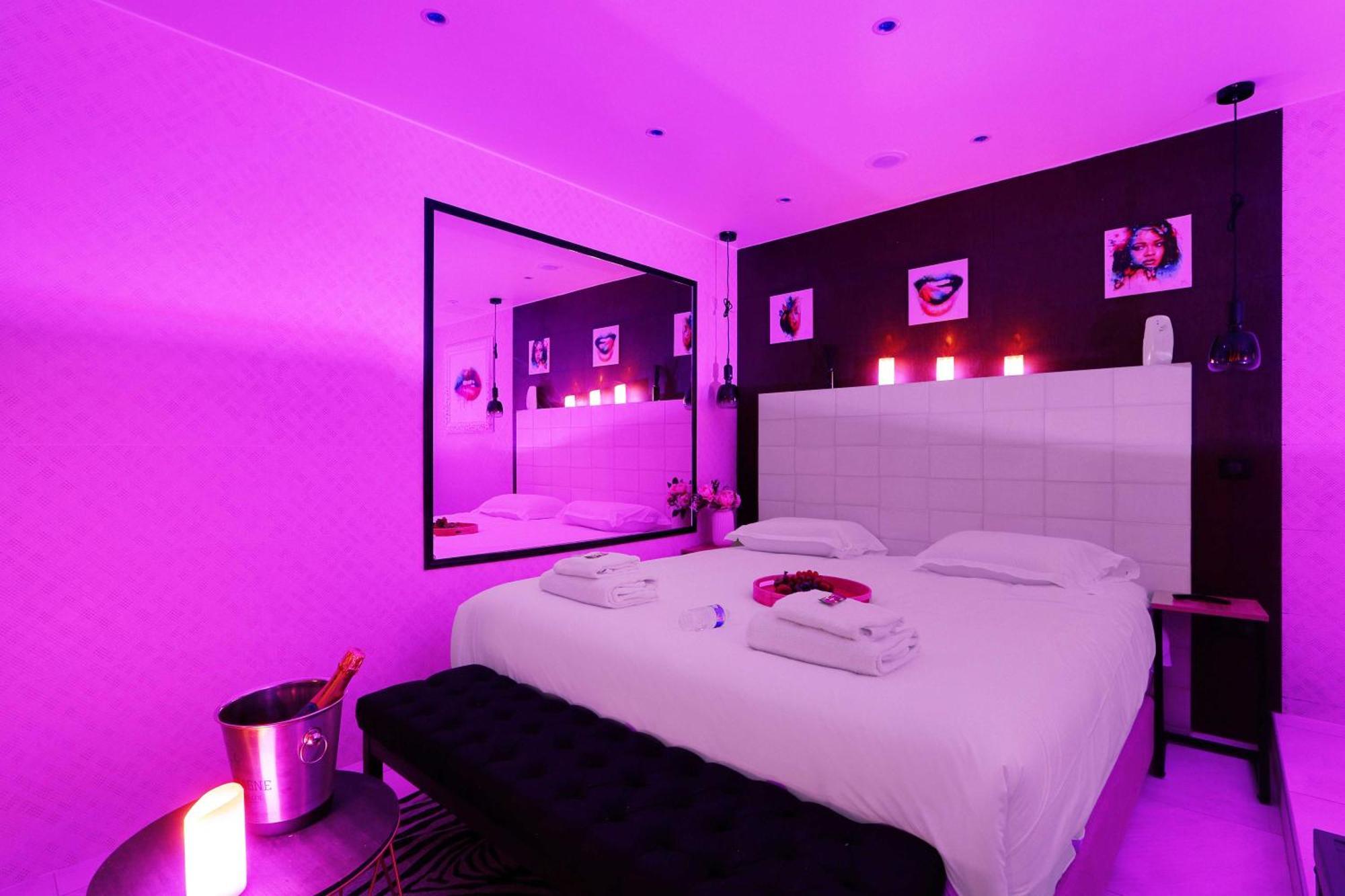 Intimate Apartment With Air Conditioner & Jacuzzi 2Br 6P Montmartre Paris Exterior foto