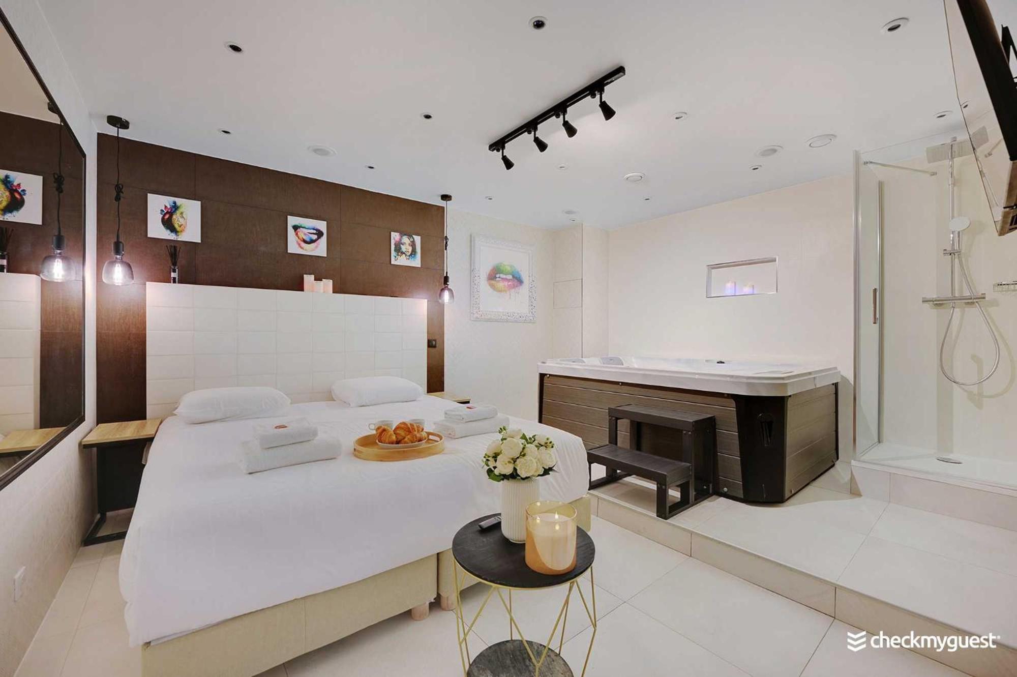Intimate Apartment With Air Conditioner & Jacuzzi 2Br 6P Montmartre Paris Exterior foto
